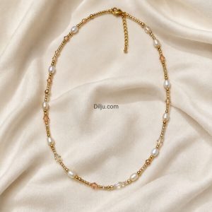 1986: Bead Necklace By Dilju